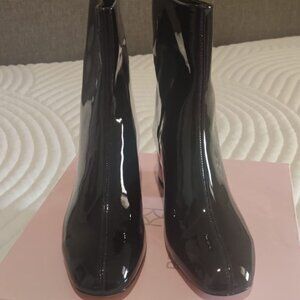 Women's Black Patent Leather Ankle Boots by Regina Romero